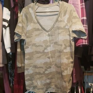 AE Boyfriend Tee Oversized